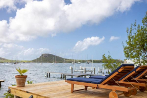Enchanting Fresh Villa with Amazing Spanish Water View